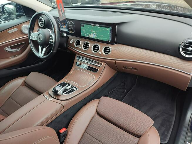 Mercedes E 200 Salon Polska fv23