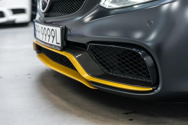 Mercedes E 63 AMG Performance Studio Special. Jeden na świecie.