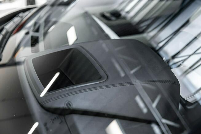 Land Rover Range Rover VELAR SV Autobiography 5.0 V8 Supercharged 550 KM. Jedyny taki egzemplarz.