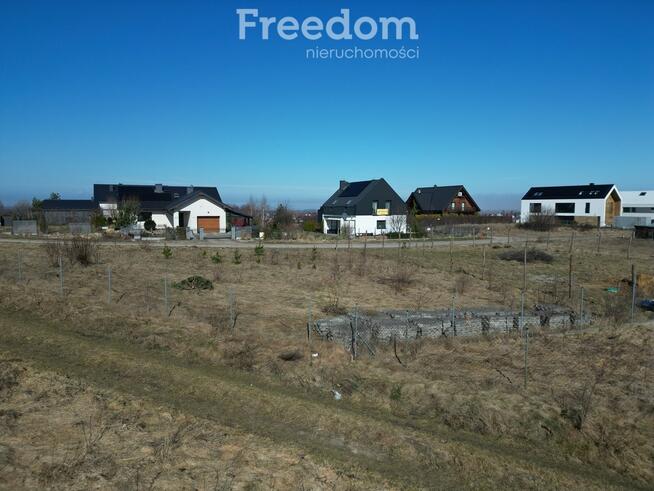 2 km do plaży | płaska | wszystkie media w drodze