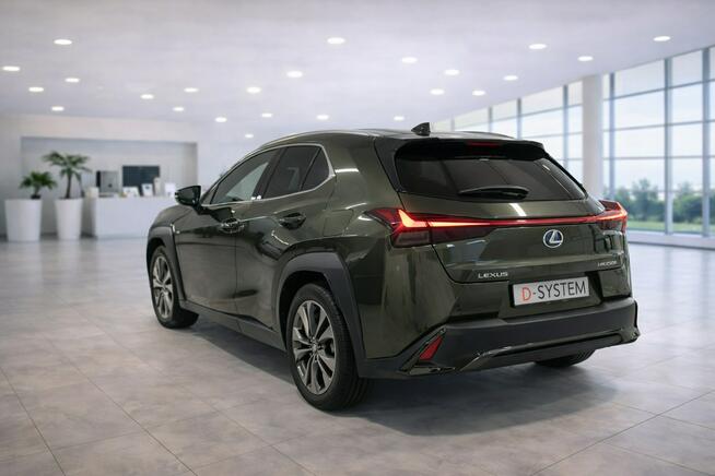 23 Salon Polska 2,0 HYBRID Lexus UX 2.0 250h F Sport Design+