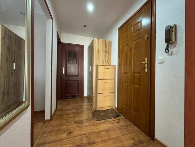 Przestronne mieszkanie 2 pokojowe na 2 piętrze w Ostrowi Maz