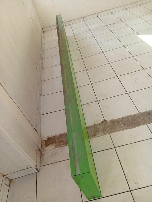 Duży neon sprzedam. Wymiary: 300x45+10 cm