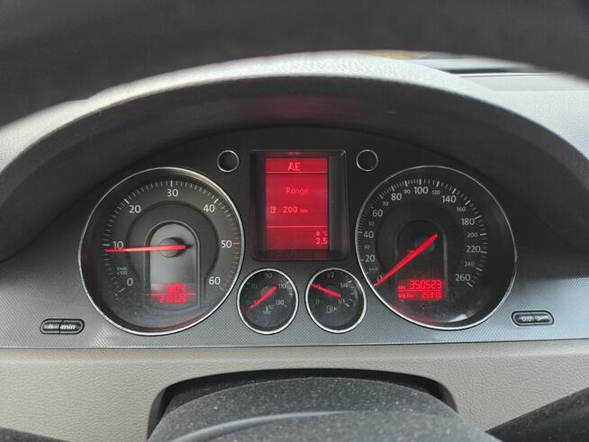 WV passat 2.0 Tdi Bi-ksenon