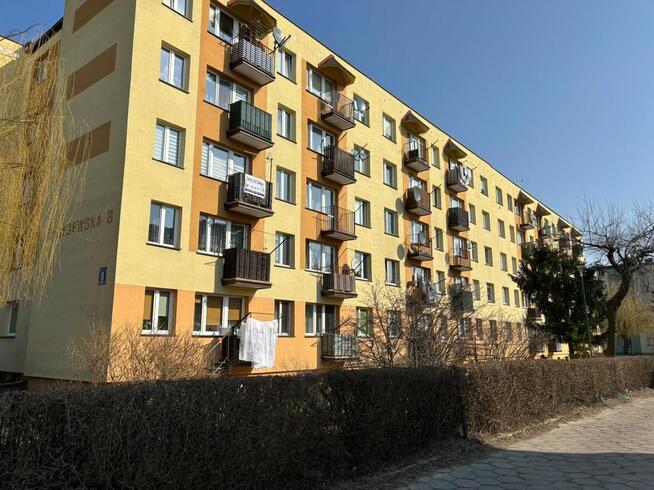 Przestronne mieszkanie 2 pokojowe na 2 piętrze w Ostrowi Maz