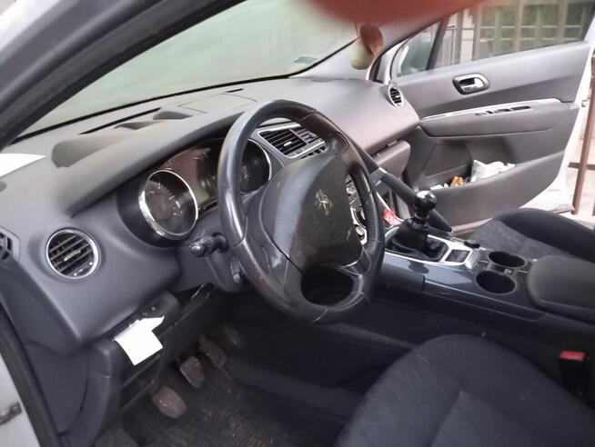Sprzedam Peugeot 3008 1,6 HDi