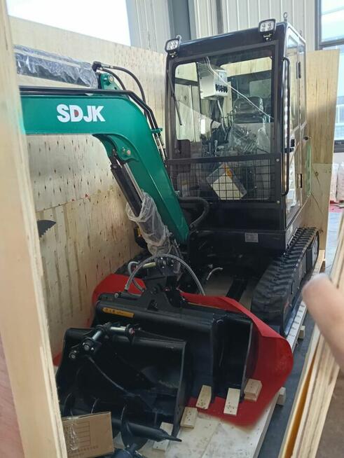 KOPARKA GĄSIENNICOWA