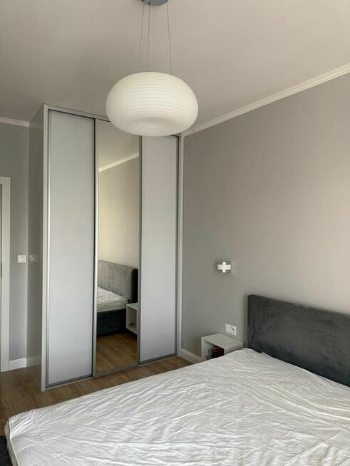 Nowoczesne i przytulne 2 pokoje – Nowy Budynek | Wynajem od