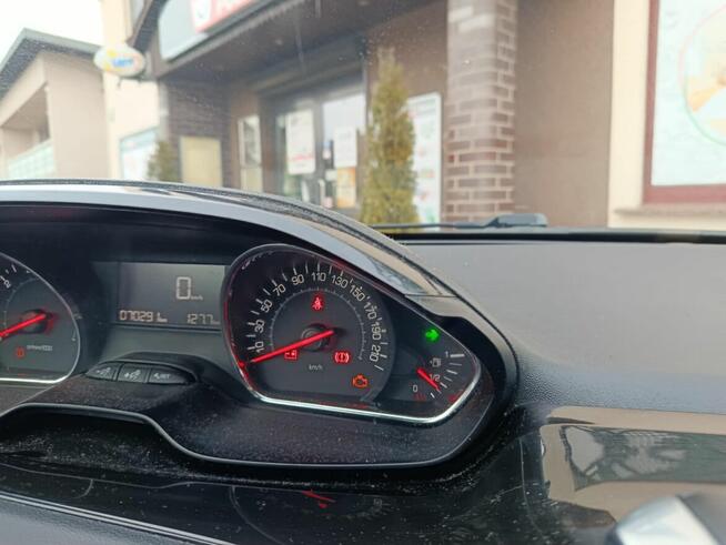 Peugeot 208 1.0 Benzyna