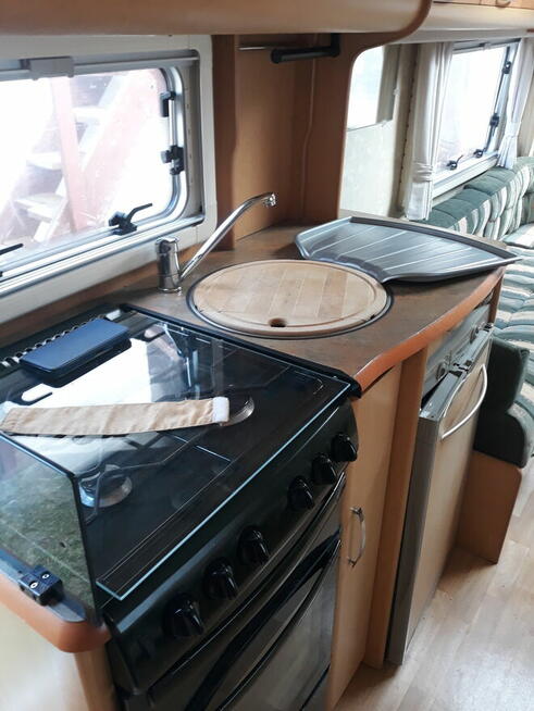 Abbey (Swift) Vogue 417 GTS (4/5 osobowa)