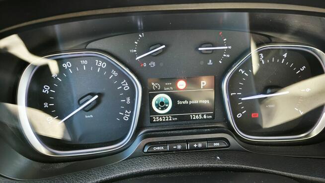 PEUGEOT EXPERT 2017