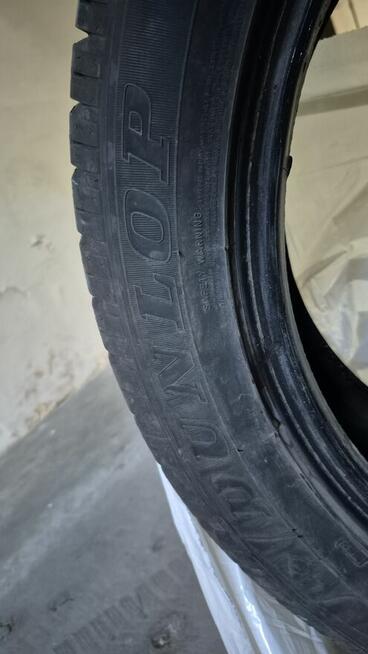 Sprzedam komplet opon zimowych Dunlop 235/50R19