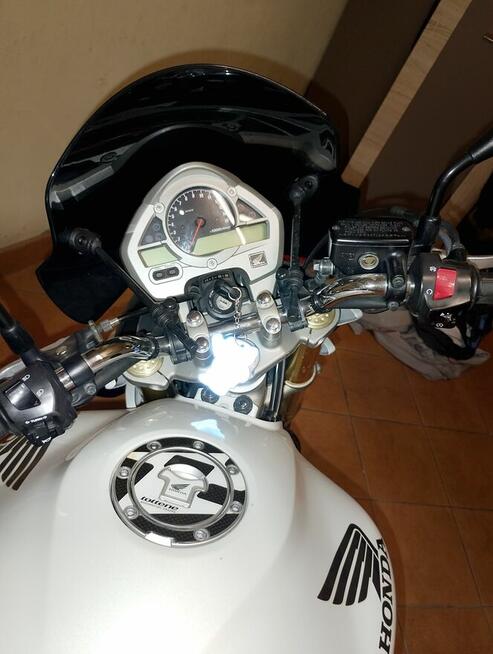 Sprzedam motocykl Honda Hornet
