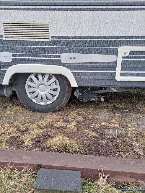 Zadbaną lekka z pełnym wyposażeniem