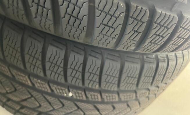 4x Pirelli Scorpion Winter 275/40 R21 107V M+S zimowe