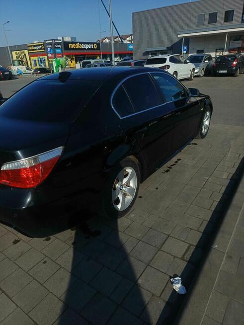 BMW Seria 5 BMW E60 523i 177KM