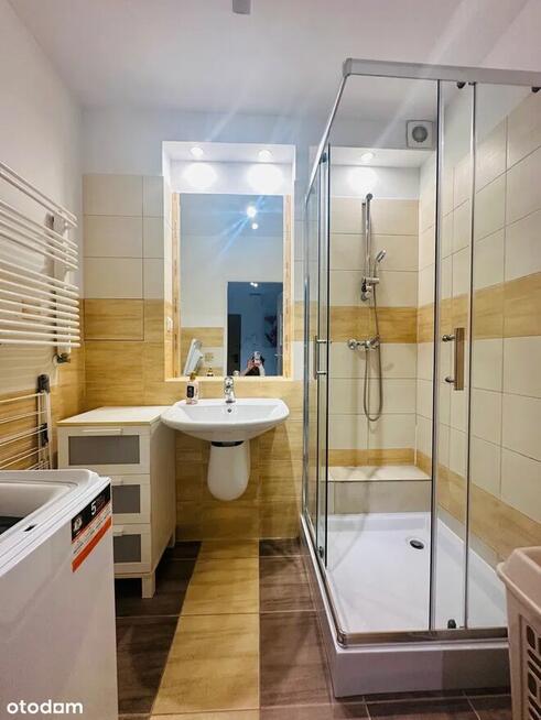 Muchobór ul Godlewskiego/ Mińska, 2.pok. kuchnia osobno