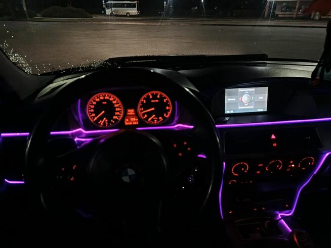 BMW Seria 5 BMW E60 523i 177KM