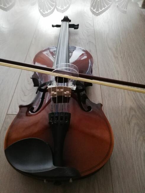Sprzedam nowiutkie skrzypce 4/4.