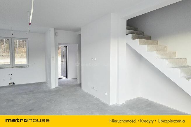 MIESZKANIE Z OGRÓDKIEM I MIEJSCEM POSTOJOWYM