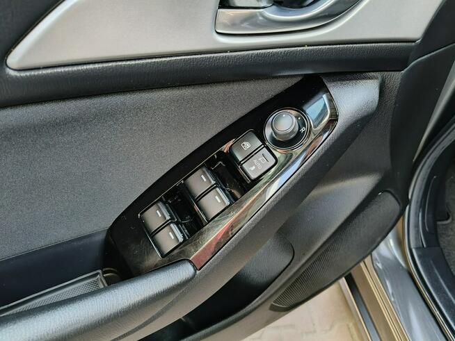 Mazda 3 2.0 120KM SKYACTIV-G 120 Signature +, Kamera,Navi,MartwePole,HandsFree