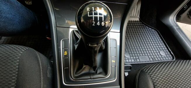 Volkswagen Golf 2019/20 ROK !!Zobacz opis !! W podanej cenie ROCZNA GWARANCJA !!
