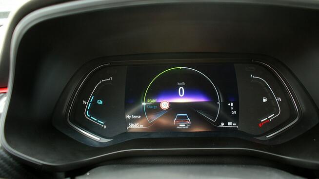 RENAULT ARKANA – RS Line 1,6 Full Hybrid (HEV)