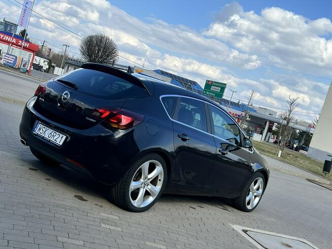 Opel Astra 1.4 Turbo 140KM Cosmo Navi Alu19 Service NAP !!!