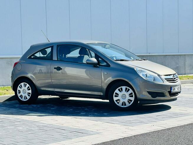 Opel Corsa D 1.2 Benzyna 70 KM | 2010 | 86 tys. km | Po serwisie |