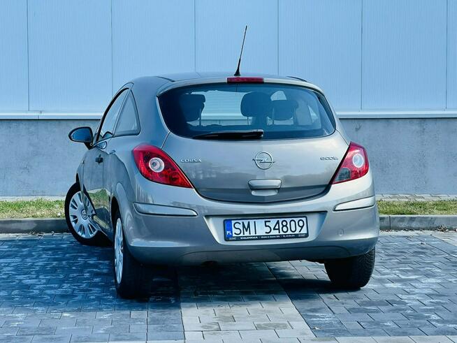 Opel Corsa D 1.2 Benzyna 70 KM | 2010 | 86 tys. km | Po serwisie |