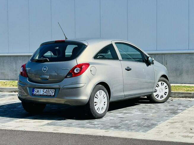 Opel Corsa D 1.2 Benzyna 70 KM | 2010 | 86 tys. km | Po serwisie |
