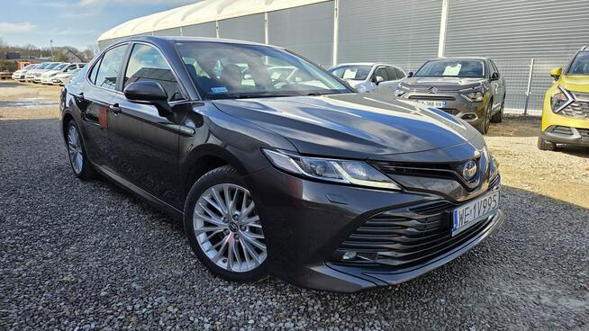 Toyota Camry 2.5 Hybrid FV 23% Salon PL Prestige Hand Free Navi Super Stan