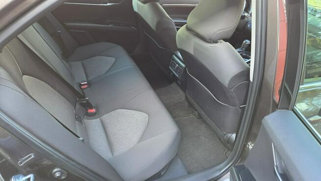 Toyota Camry 2.5 Hybrid FV 23% Salon PL Prestige Hand Free Navi Super Stan