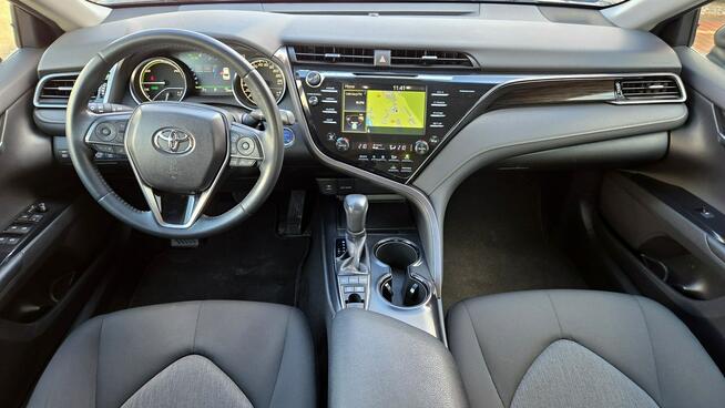 Toyota Camry 2.5 Hybrid FV 23% Salon PL Prestige Hand Free Navi Super Stan