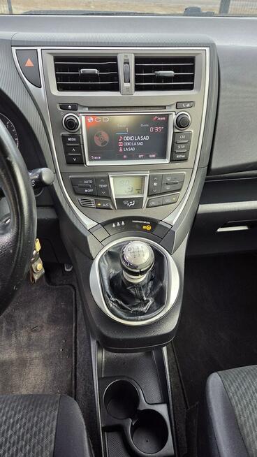 Toyota Verso S 1.3 Vvti 101KM Kamera Klima Serwis Zero Rdzy