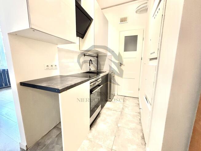 Fitness w cenie!! Kawalerka przy PKP.