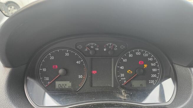 VW Polo 2004 na części, na chodzie, odpala i jeździ