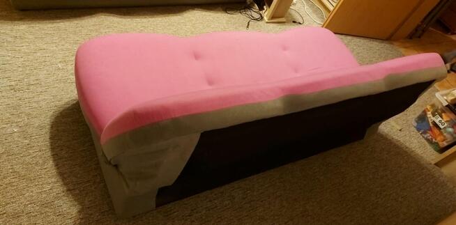 Wersalka młodzieżowa z dwiema poduszkami