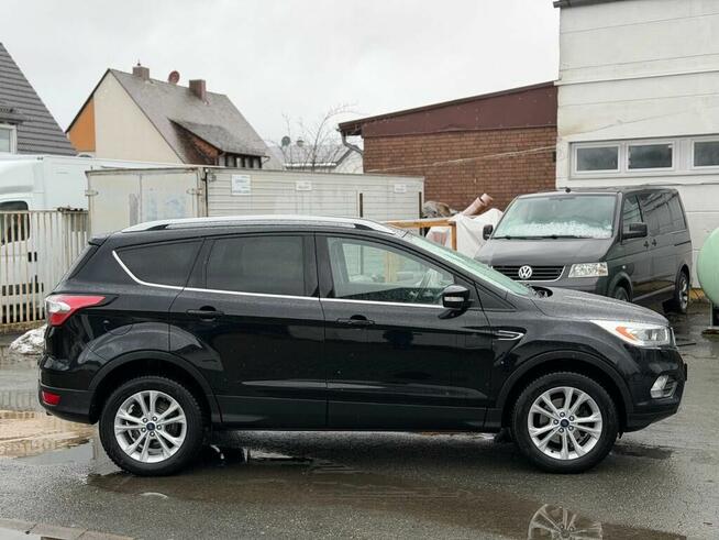 Kuga pierwsza ręka