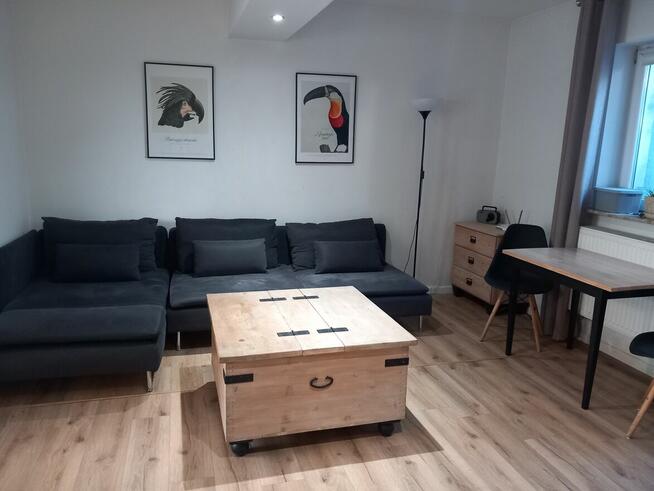 Wynajmę 2 pokojowe, bezczynszowe mieszkanie Ruczaj 2100 zl