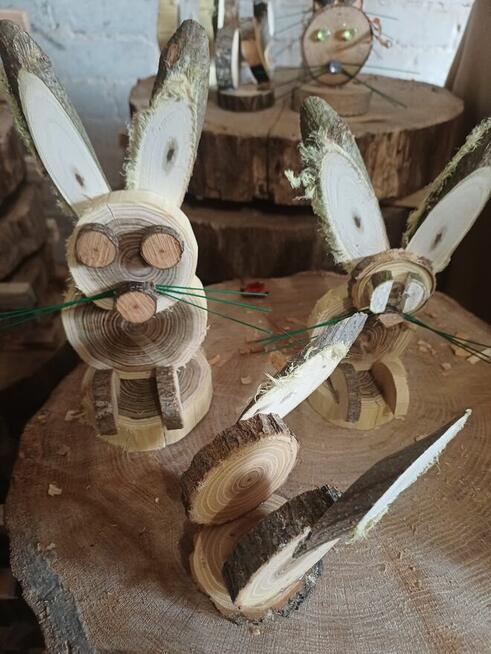 zajaczek wielkanocny z drzewa recznie robiony