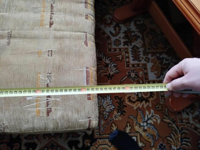 Sprzedam sofę składaną zadbana