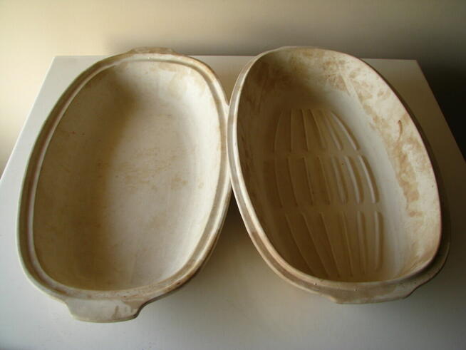 Brytfanka - garnek rzymski do pieczenia nie szkliwiony owaln