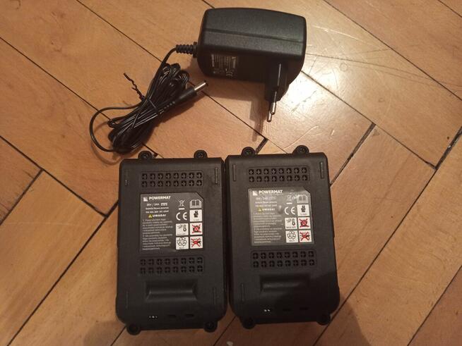 Akumulator akumulatory Powermat 20v 2Ah ładowarka