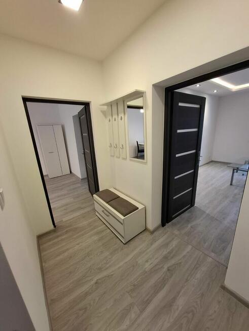 Dwupokojowe przestronne mieszkanie w dobrej lokalizacji