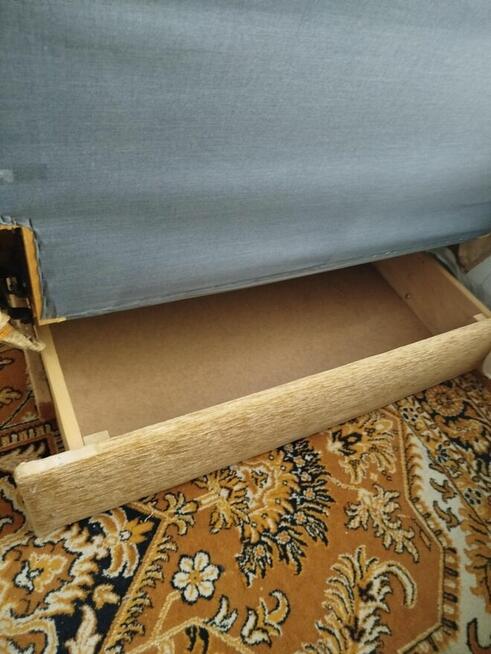 Sprzedam sofę składaną zadbana