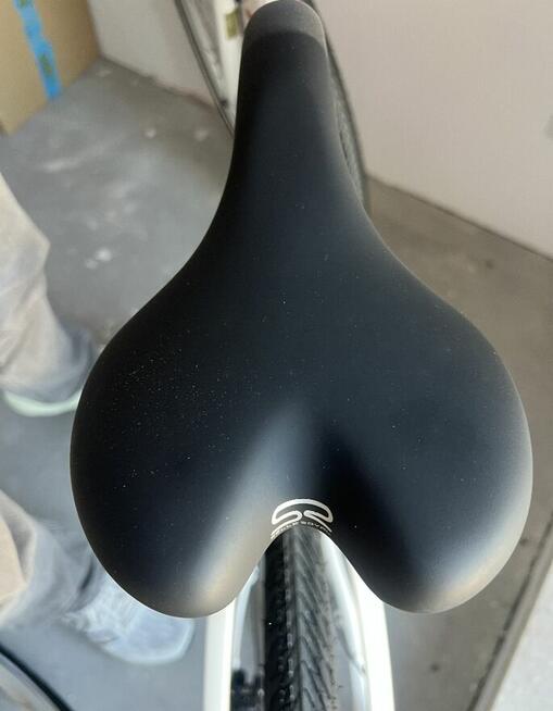 Rower BMW Cruise Bike NBG III biały 28 Shimano Deore