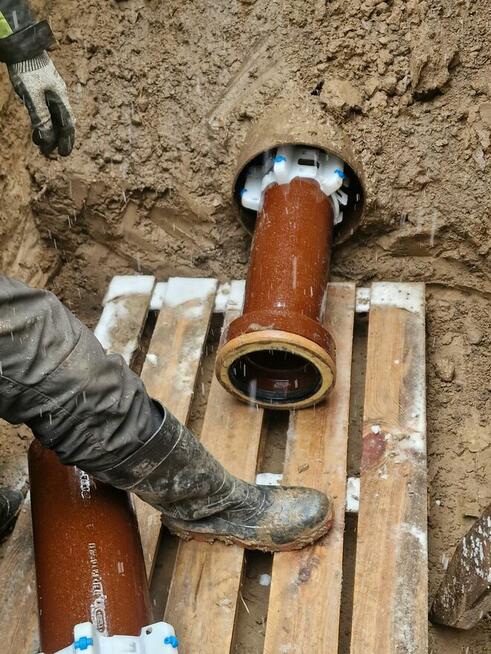 Przeciski przyłącza Wod-kan