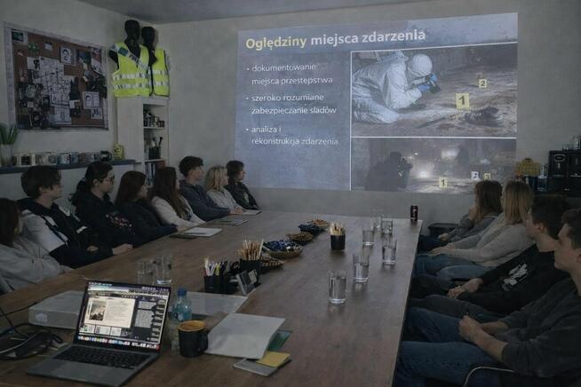 PRAKTYKI STUDENCKIE & SZKOLENIA PREMIUM-+ Detektyw