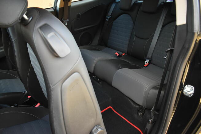 TYLKO 46839 km!!!klimatyzacja podgrzewane fotele czujniki pa